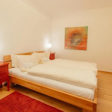 Solymont By Monicare *